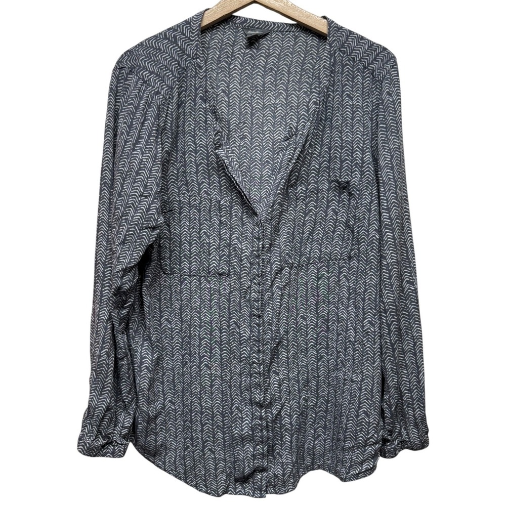 Eddie Bauer Women XL Button Up Shirt Gray Chevron Long Sleeve V-Neck Lightweight